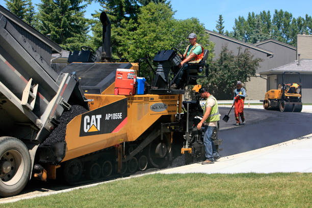 Reasons to Select Us for Your Driveway Paving Requirements in Wayzata, MN